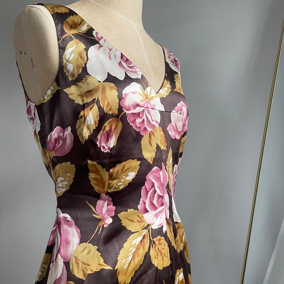 Silk Floral Dress - Picture 4 of 7